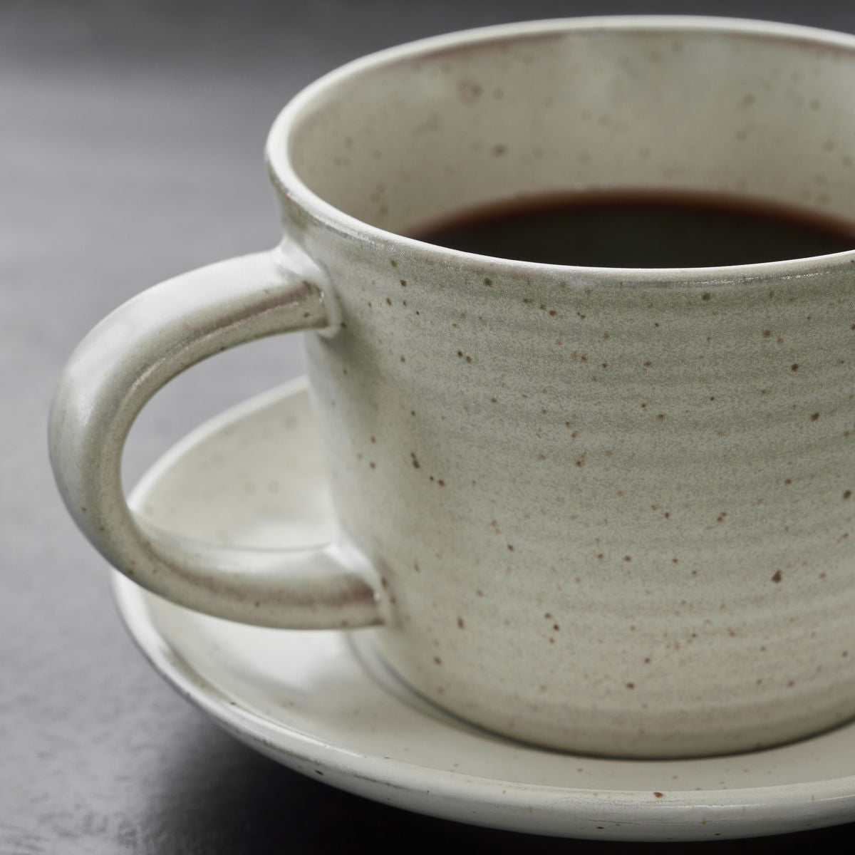 Kaffeetasse mit UntertasseI PION