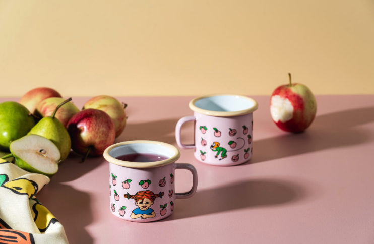 Pippi Langstrumpf Emaille Becher I  Apfel