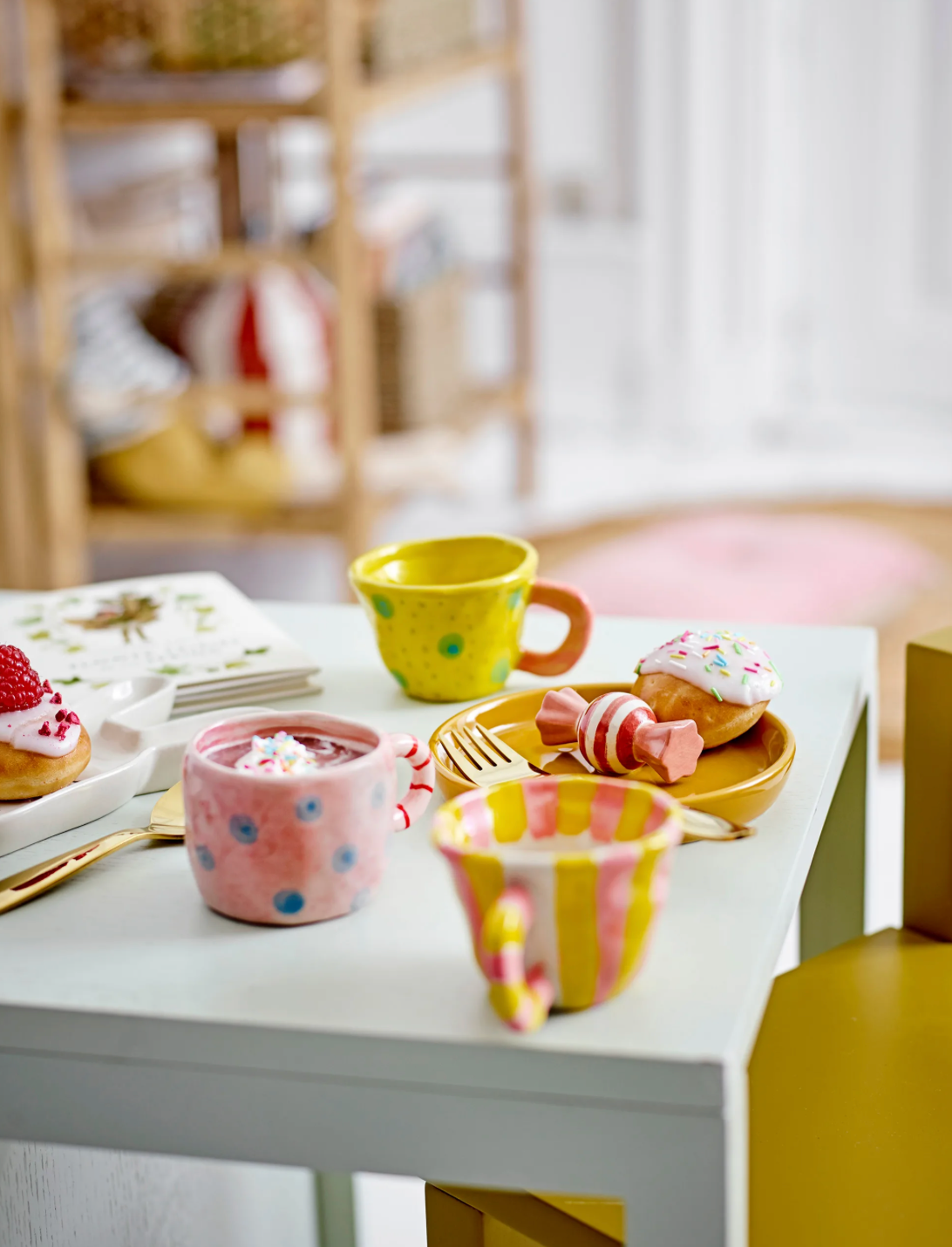 Tasse mit Punkten I rosa