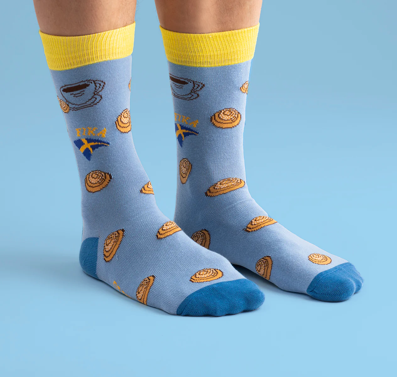 Socken - FIKA ZIMTSCHNECKE & SCHWEDENFLAGGE