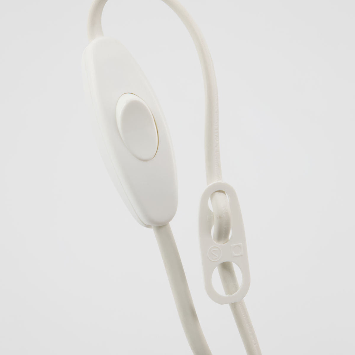 Lampenkabel mit kleiner Fassung