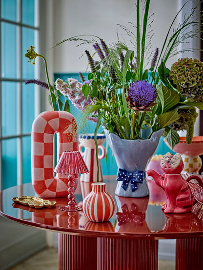 O - Vase