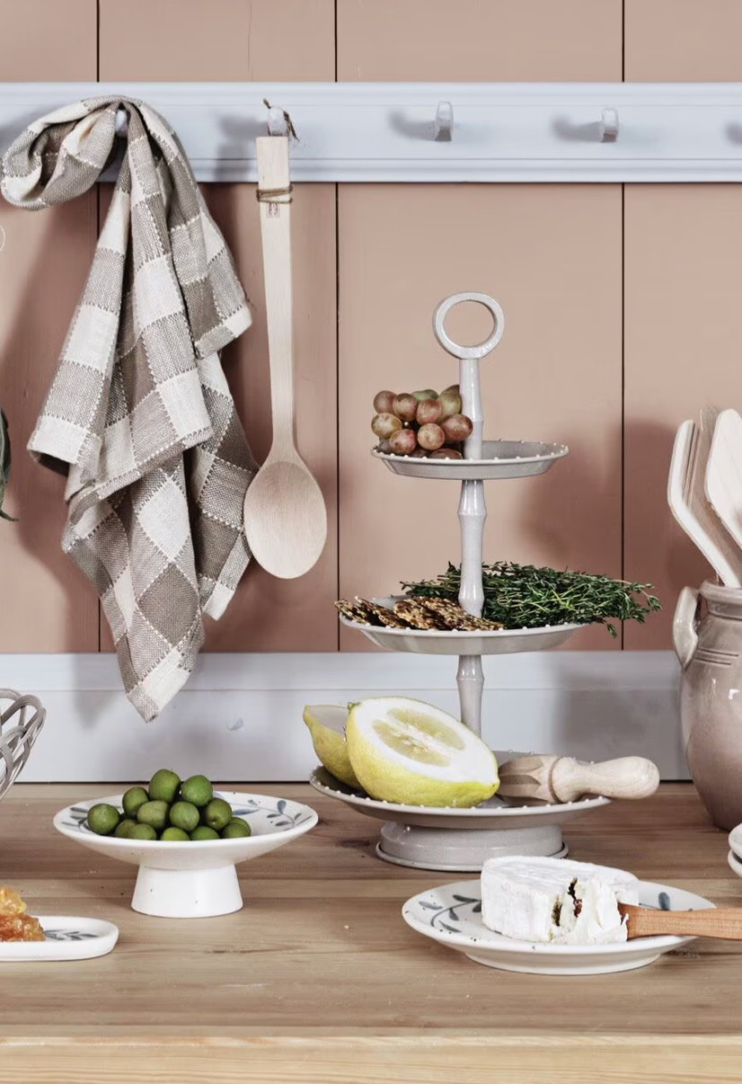 Etagere mit 3 Etagen