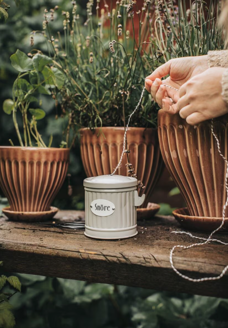 Schnüredose Hugo I beige