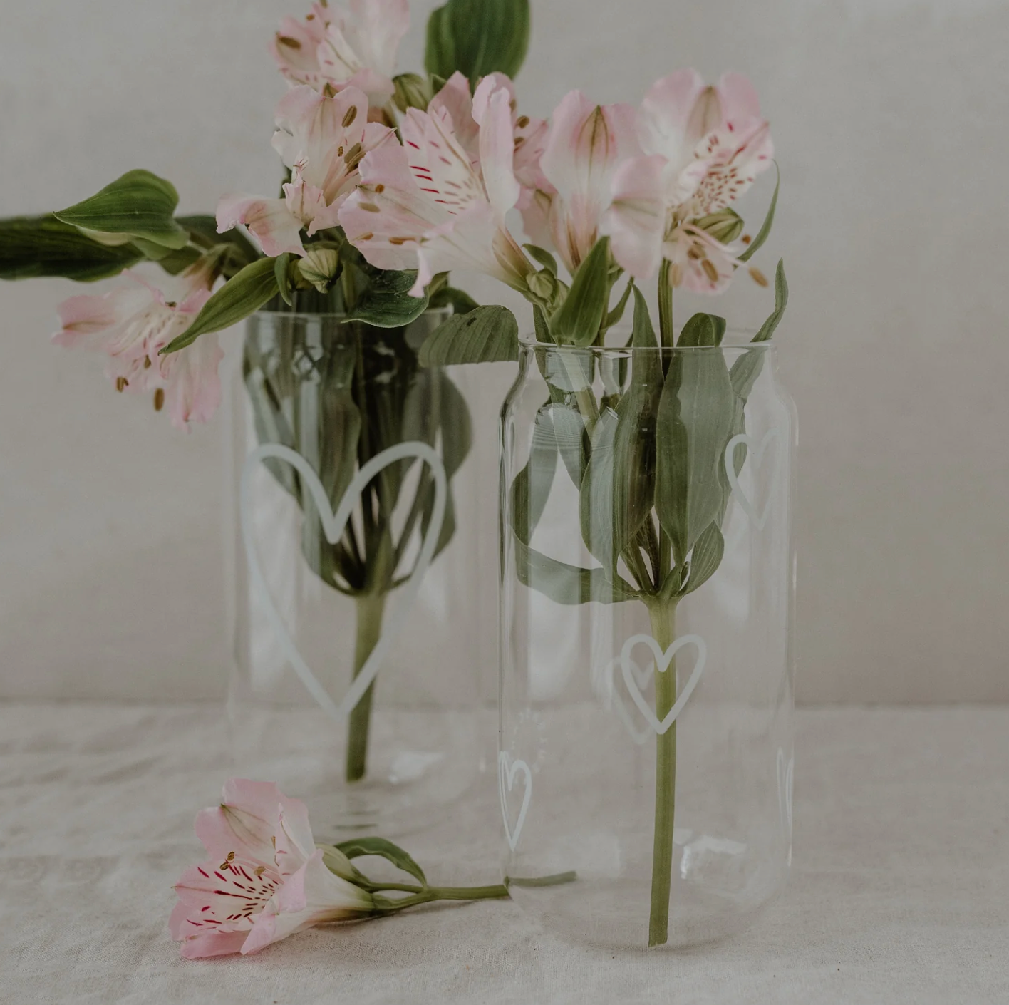 Trinkglas mit Herzen